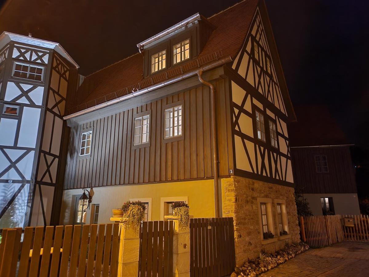 Aussergewoehnliches, Historisches, Spaetgotisches Wohnhaus Von 1519, Gries 5 Gera Exterior foto